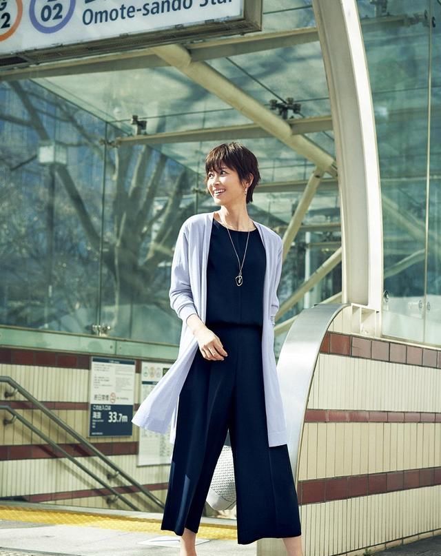  『都市』都市白领的时尚穿搭,简单干练有气质,网友原来职业女性这么美