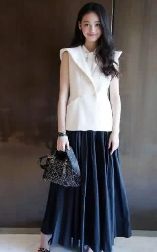 长大了才发现:新《流星花园》里杉菜的打扮,是整个剧最小的bug