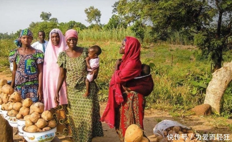 为何非洲人渴死不挖井，饿死不种地？真实原因我们都想错了！