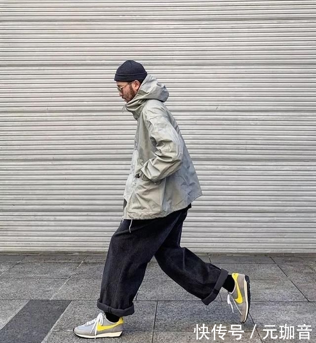 「小哥」壁纸 | 开工怎么穿?韩国小哥研究的很透彻