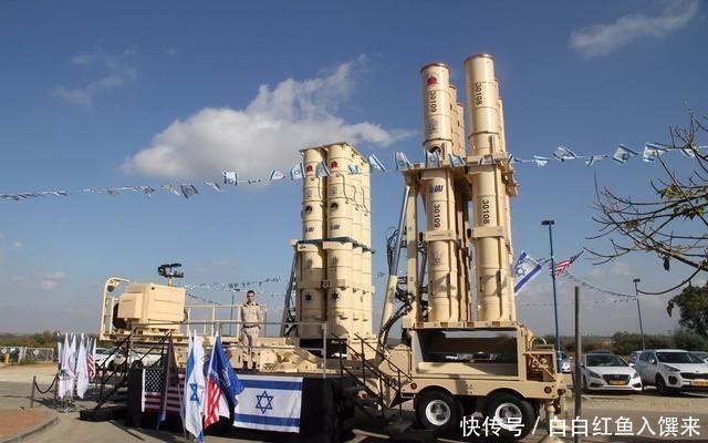 伊朗军官被无人机打中