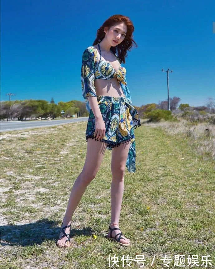 荒野里的波希米亚风风美女，波希米亚风沙滩比基尼，惬意的生活