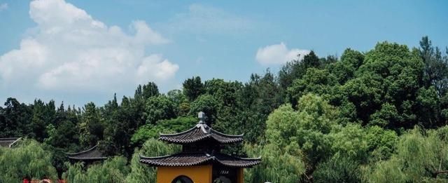 江苏的这景区，像个普通的公园门票却要100多，游客：贵在名字上