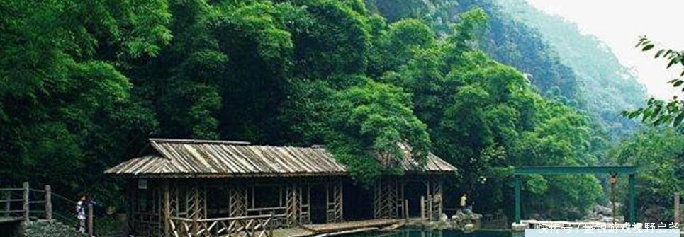 刚升5A就被摘牌, 游客大跌唯独票价坚挺! 来看看是重庆哪个景区?