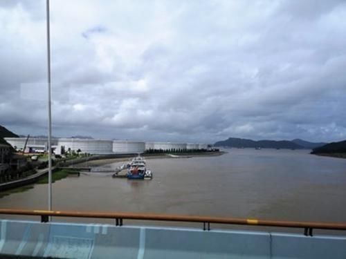 探访舟山“石油岛” 满库存可供全国用油7天