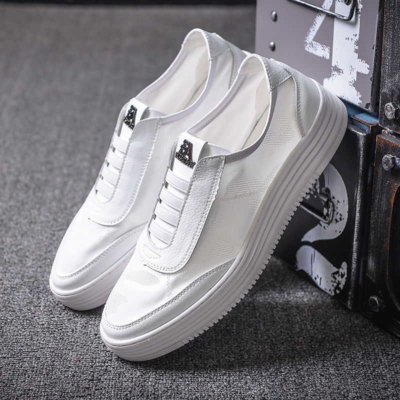 还穿什么皮鞋!新款“透风鞋”一炮走红，清凉时尚无脚臭，超拽