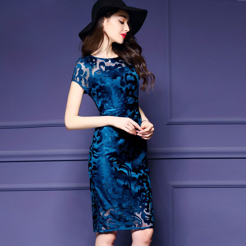 丰满不是S，看看下图女人穿“流氓裙”，个个千娇百媚，直男:美