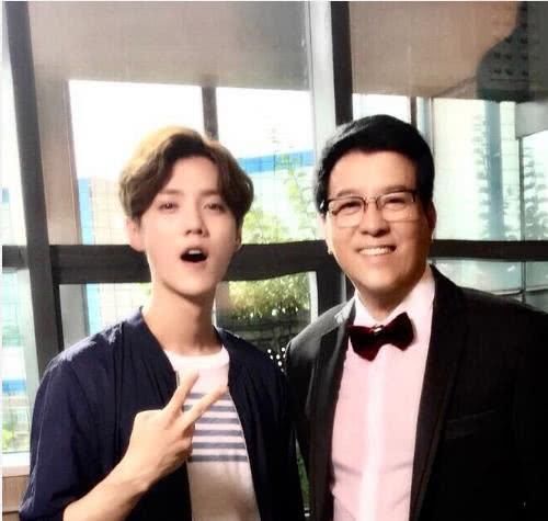 关爸晒合照疑似回应分手传言 网友：都见岳父了还会分手么？