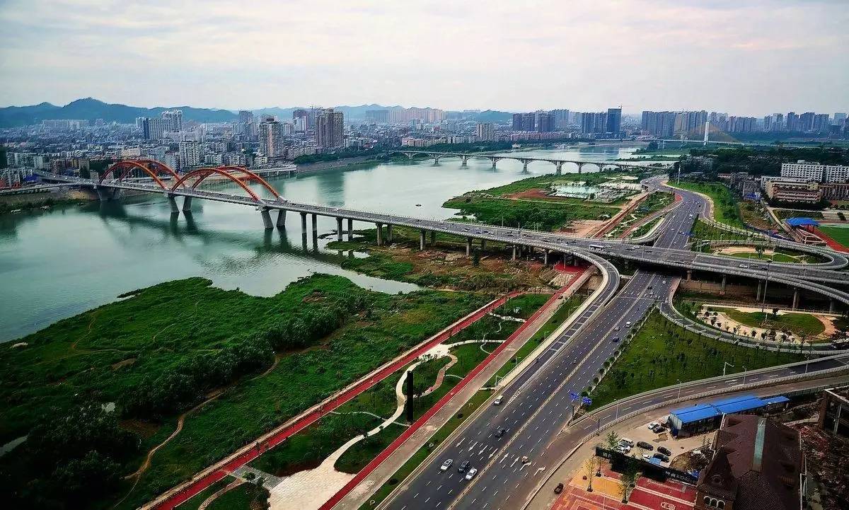 四川有望晋升三线的城市，德阳、宜宾落选，它是四川第二人口大市