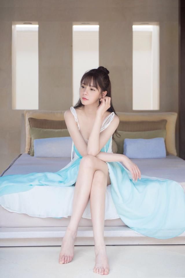 看到沈梦辰的腿简直怀疑人生，网友:怪不得杜海涛这么宠你!