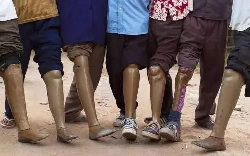 世界上最危险的国家--柬埔寨，每年意外炸死的游客超百人，中国人