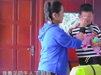 儿子“七宝”被造谣 何洁发飙爆粗口