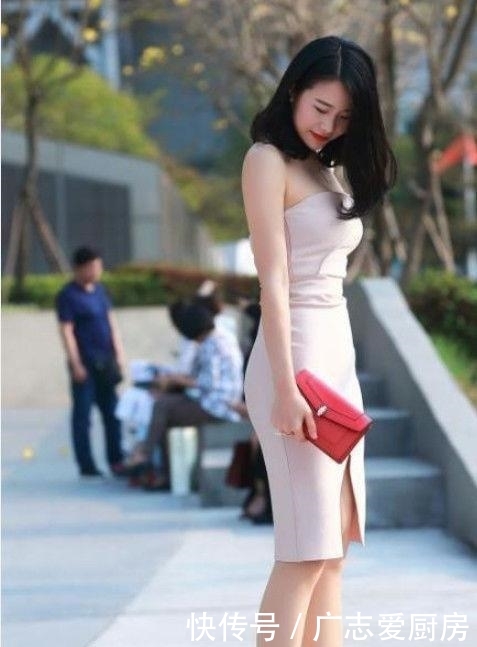  [温婉]时尚美女街拍：温婉可人的美女，让你驻足观望