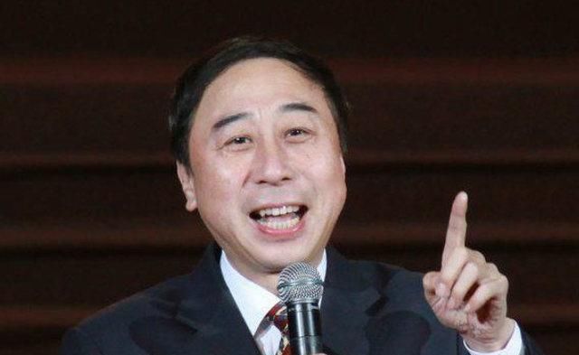  「差距」冯巩四位徒弟能力差距大，被捧的徒弟心术不正，不捧的徒弟已走红