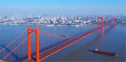 全球最大悬索桥，可承载一台横空母舰，由我国工程师独立完成！