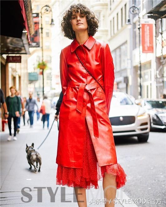 澳洲时尚博主Chloe Hill 示范复古与嬉皮风味穿搭