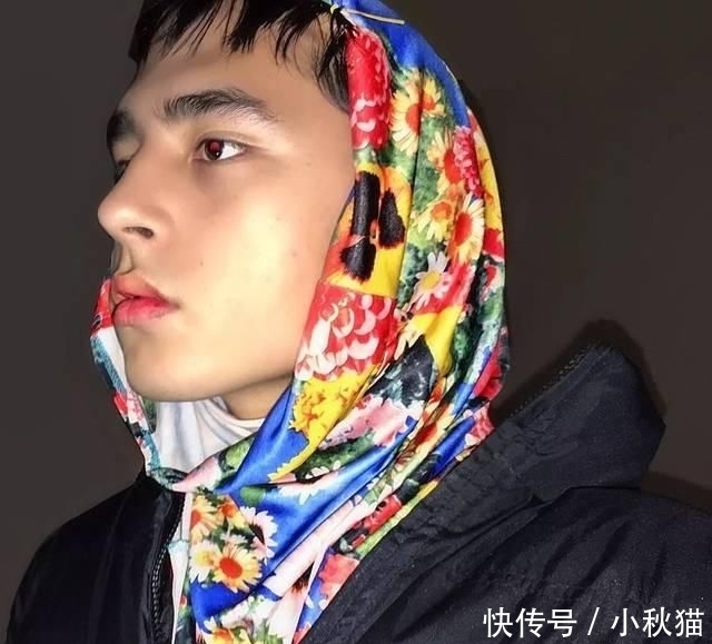  #美妆圈#20岁的他成为了美妆圈新Icon！
