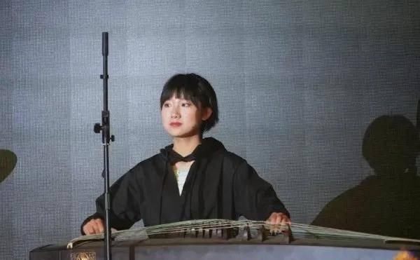『疫情防控』爸爸,从警路上有我陪你