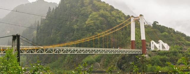 没走过318,就不知道川藏路的艰难,更不会知道这段曾经的天险