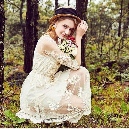 唯美的蕾丝连衣裙，深到骨子里的优雅