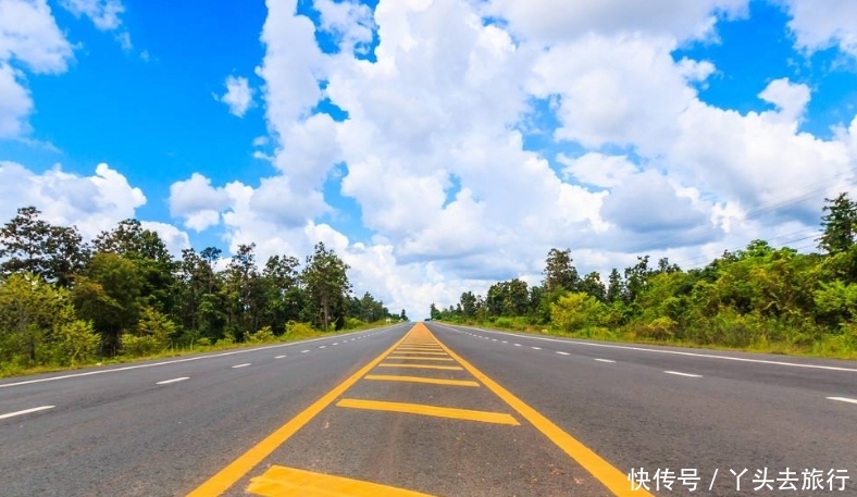  「高速」水泥这么坚硬为什么被禁止修高速公路？专家：还好禁得