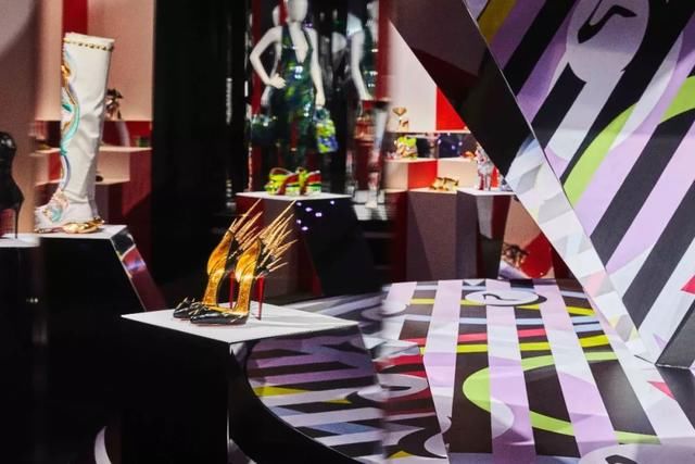 Maison Margiela专治时尚网瘾综合症 Viktor&amp;Rolf 25周年回顾