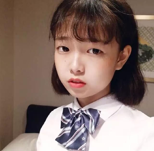 小胖妞3个月减掉20斤,没饿肚子没运动,只是简单的用醋泡“它”