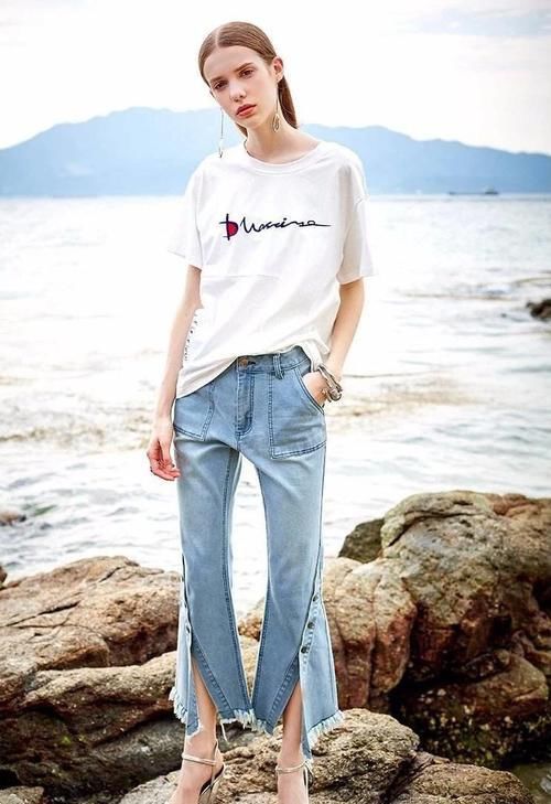  腿部线条■“小脚裤”已经过时了，现在流行的是“树枝裤”，时髦高级还显瘦