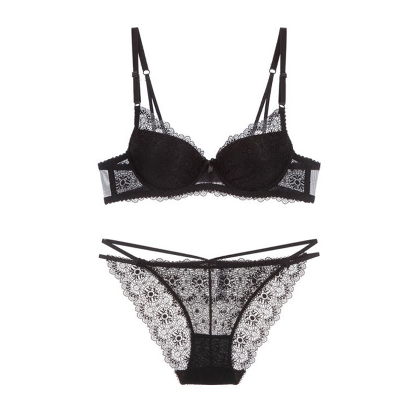 天呐!女人遇上蕾丝套装,性感撩人美不停