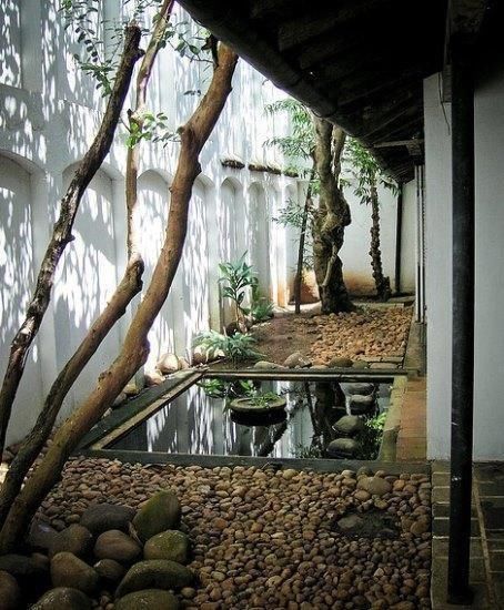 等有钱了，就造一个日式庭院，静谧悠然禅意十足，每天喝茶赏花