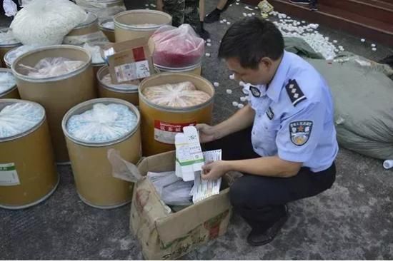 庆幸你家孩子没打“问题百白破疫苗”？现在孕妇吃的叶酸也有假！