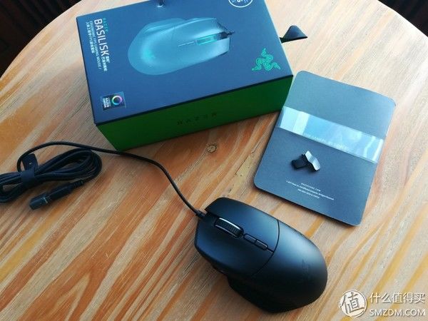 Razer 雷蛇 巴塞利斯蛇 游戏鼠标 晒单