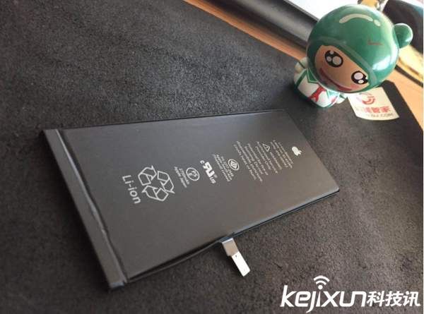 手机换屏换电池,国美管家上门服务!