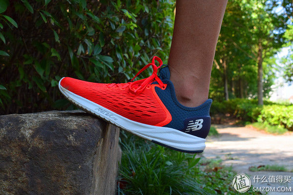 轻薄艳之夏跑鞋-New Balance FuelCore 5000跑鞋实测