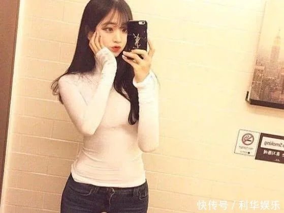 气质小姐姐穿上牛仔裤，让你瞬间成为这条街上的时尚女王