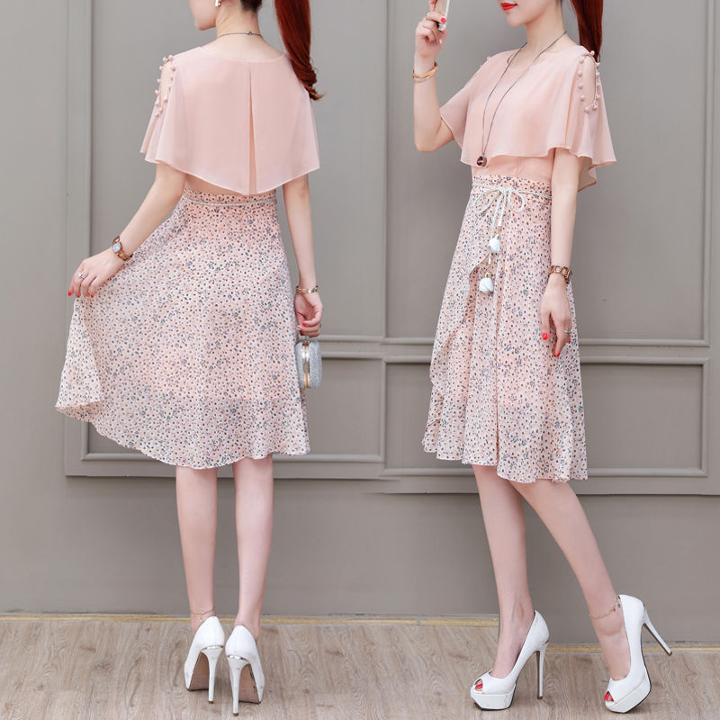 迷死人!40岁老婆穿上“勾魂裙”，婀娜又多姿，美的不像话