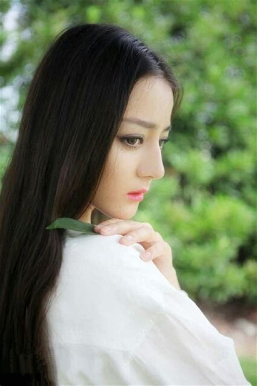 来跟大家说一说《跑男》上面的迪丽热巴的造型有多漂亮吧