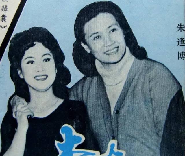  #去世#她红过李谷一，一生演唱800多首歌，丈夫去世，将骨灰放在卧室