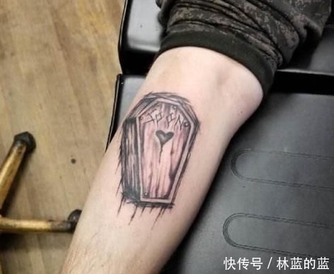 垫底：小臂垫底，第一让你想不到！，公认3大纹身时“最不怕疼”的部位