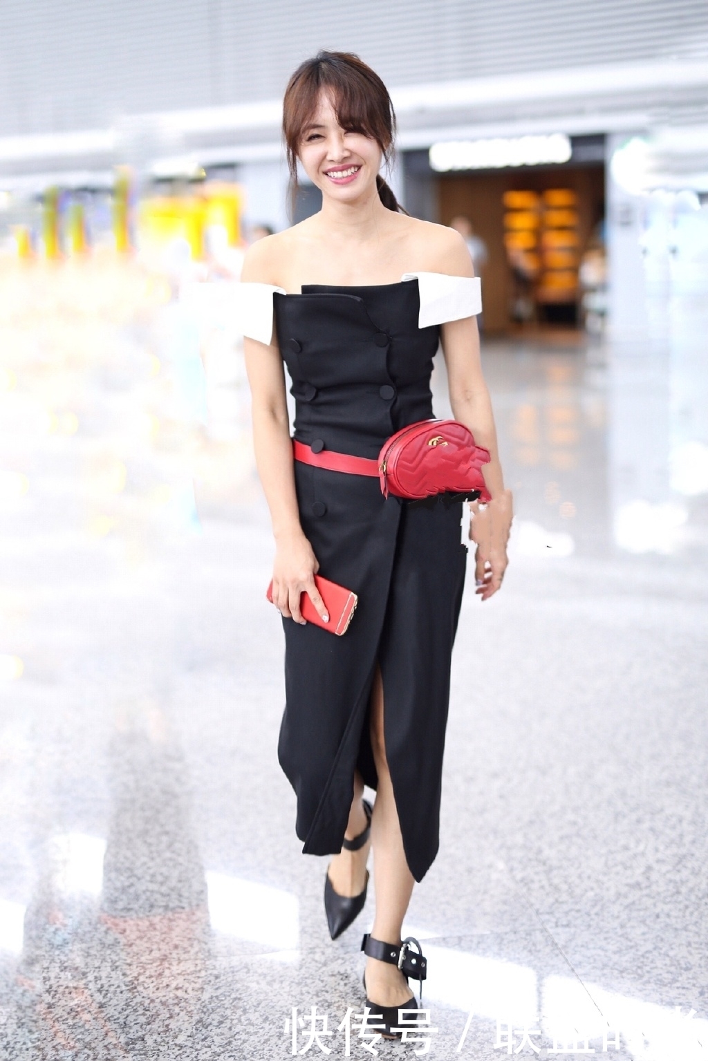 蔡依林155cm的身高，穿一字肩鱼尾裙也不丑，180的效果都出来了！