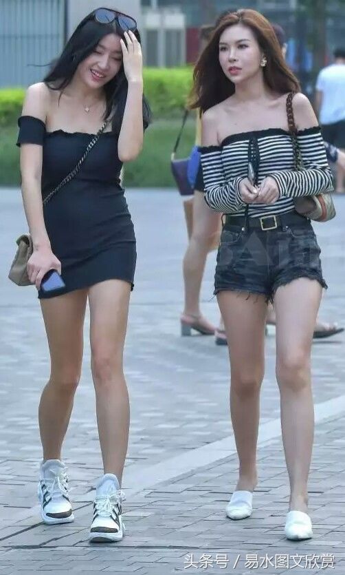 街拍路人:就这样期待着花开,就这样看着未来