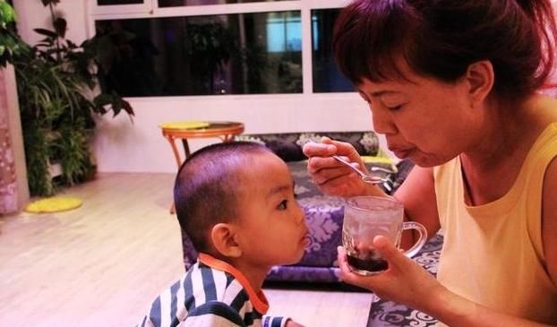 大意■这4种早餐,慢慢“拖垮”娃脾胃,真的不能再给孩子吃了,别大意