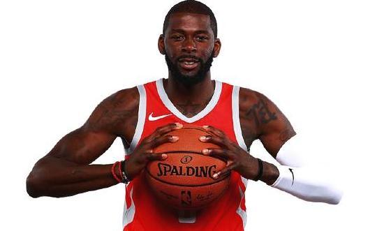 来了！火箭新援齐亮相，甜瓜真社会，周琦这身材进不了轮换？