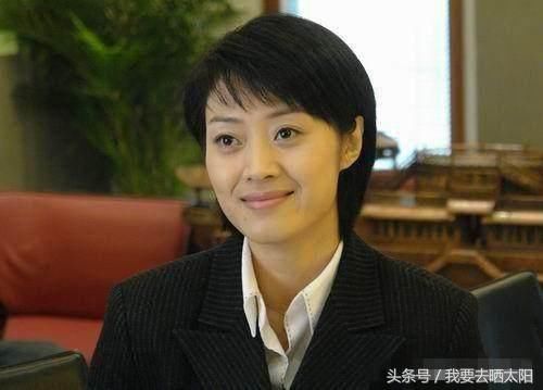 25岁夺得影后，章子怡也对她甘拜下风，却因名字而红不起来