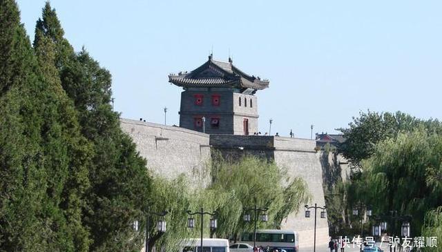 被取消了5A级的景区，游客们拍手叫好，你们去过吗？