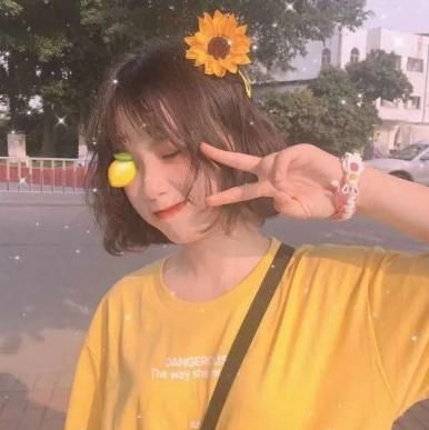  闺蜜|天生“带妆脸”的女生，80％有3个习惯，素颜也比隔壁闺蜜好看