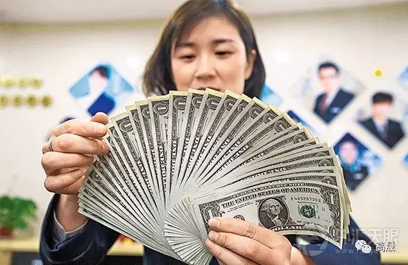 英镑呈强 美汇下滑