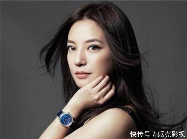 方形手■“手型”一般分为这5种!如若你是最后1种,戴手表、手镯都好看!
