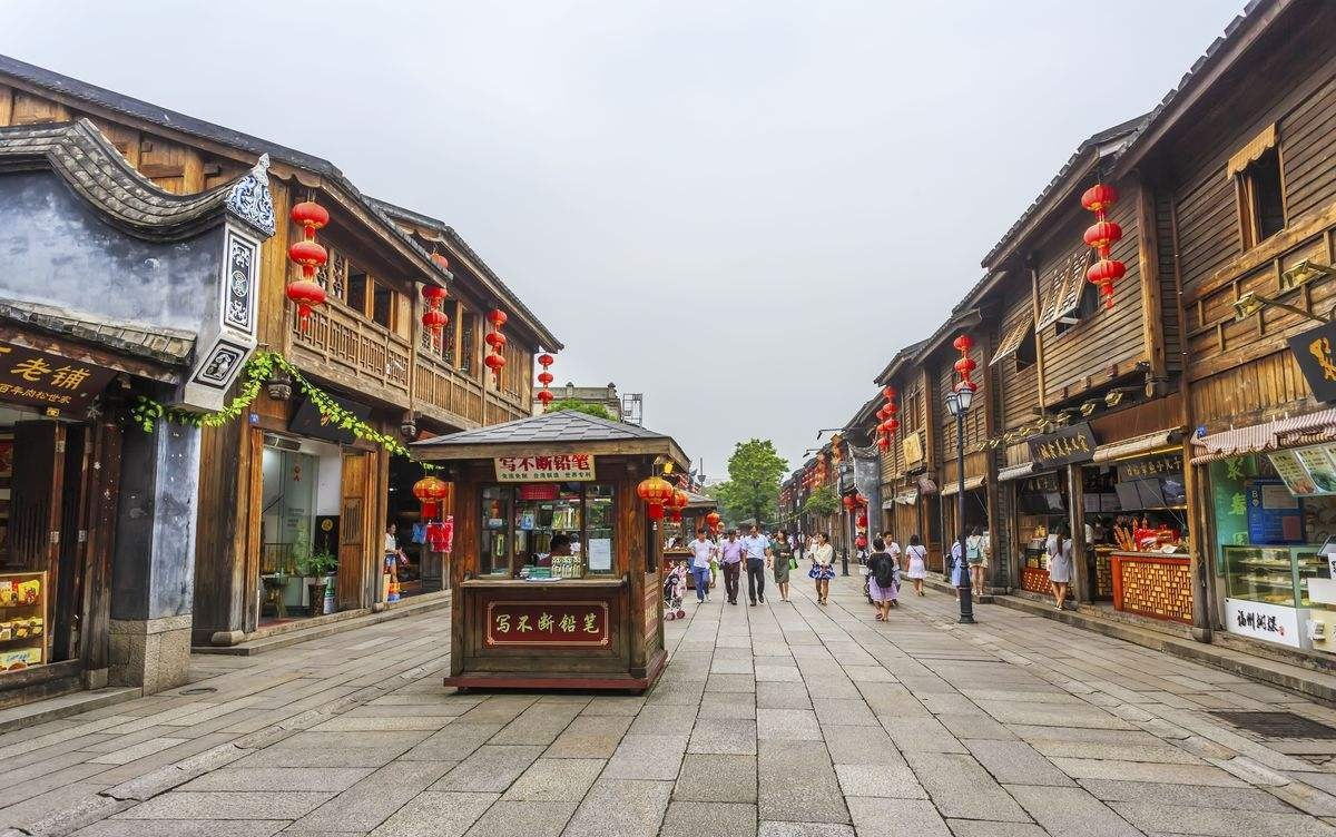 中国造钟第一省：一年造1.1亿只钟占全国84%，钟产量达广东近10倍