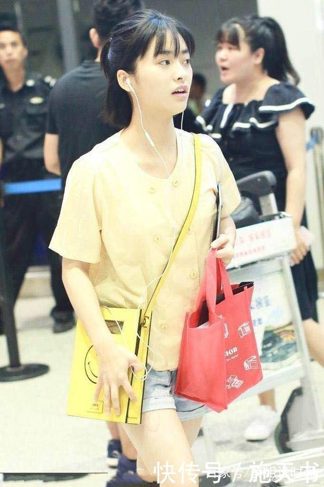 沈月鞠婧祎同穿小黄衣, 我终于明白国民少女和四千年美女的区别了